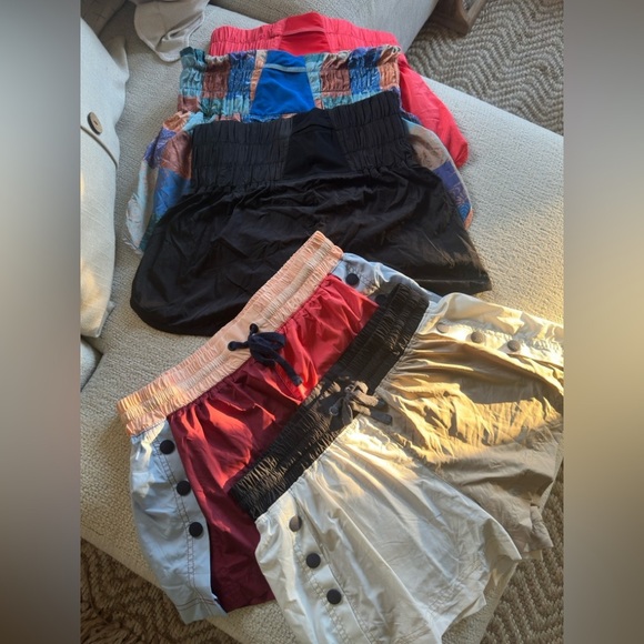 LOT 5 pcs FREE PEOPLE FP Movement 3-High Waist Athletic Shorts 2-Reg - Picture 2 of 11